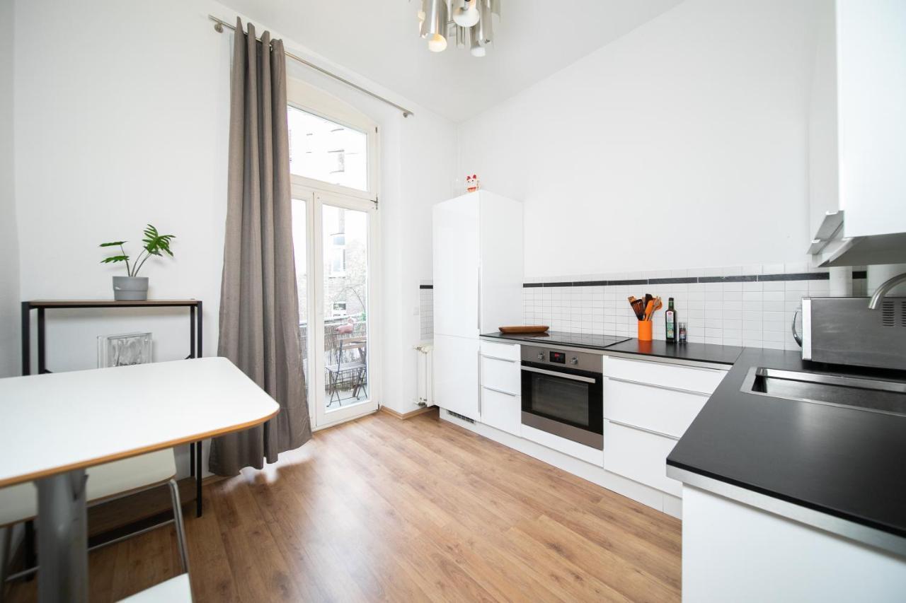 White 60 Qm Apartment - Zentral - Balkon - Messe Дюселдорф Екстериор снимка